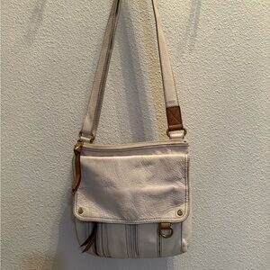Fossil Morgan Traveler crossbody sling